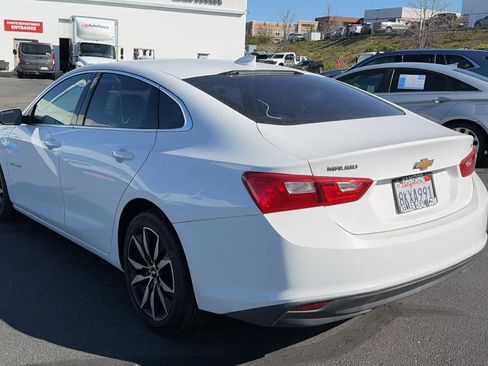 Used 2018 Chevrolet Malibu LT image 7