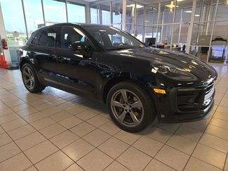 Used 2023 Porsche Macan AWD/4WD video 2
