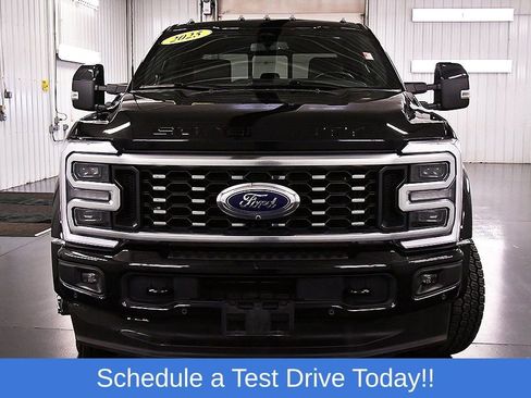Used 2025 Ford F450 Platinum w/ FX4 Off-Road Package AWD/4WD image 2