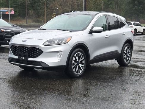 Used 2020 Ford Escape SEL image 3