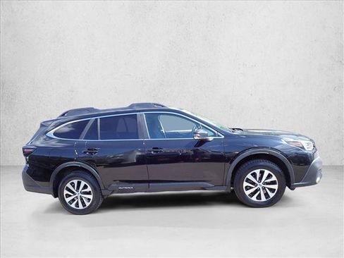 Used 2020 Subaru Outback Premium AWD/4WD image 5