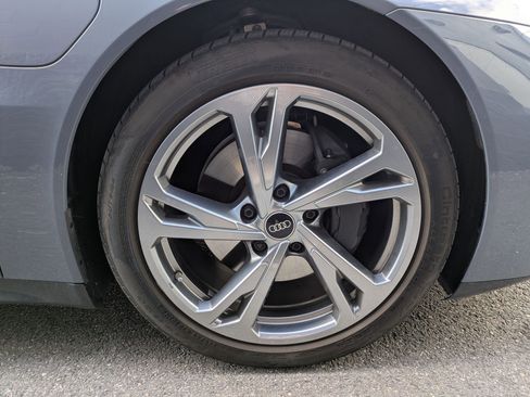 Used 2024 Audi e-tron GT Premium Plus w/ Executive Package image 31