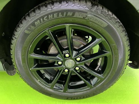 Used 2017 Ford Focus SE FWD image 15