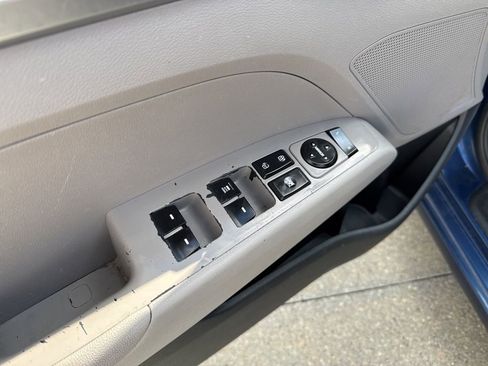 Used 2020 Hyundai Elantra SE image 22