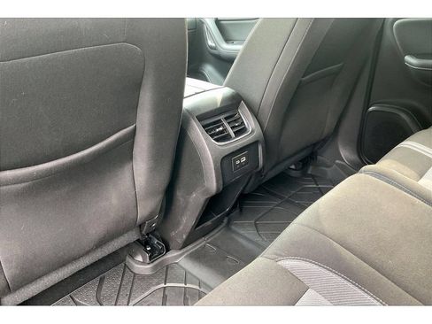 Used 2024 Chevrolet Blazer LT w/ Convenience Package AWD/4WD image 12