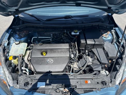 Used 2011 MAZDA MAZDA3 i Sport FWD image 16
