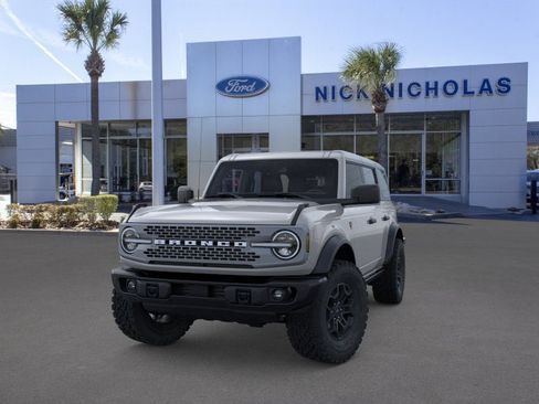 New 2026 Ford Bronco Badlands AWD/4WD image 2