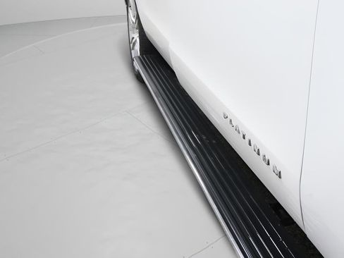 Used 2024 Ford Expedition Max Platinum image 32