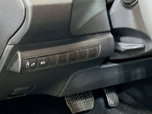 New 2026 Toyota Corolla SE FWD image 11