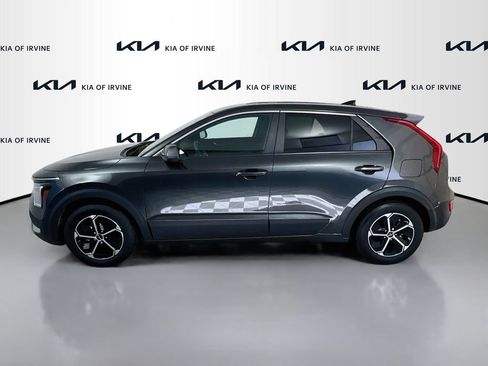 Certified 2025 Kia Niro LX FWD image 5