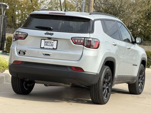 New 2026 Jeep Compass Latitude image 5