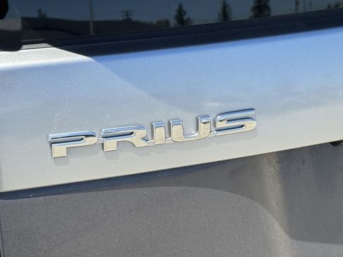 Used 2015 Toyota Prius Prime Plug-In Hybrid FWD image 24