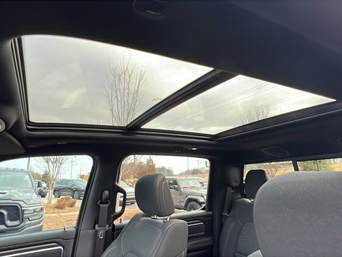 Used 2025 RAM 1500 Big Horn image 18