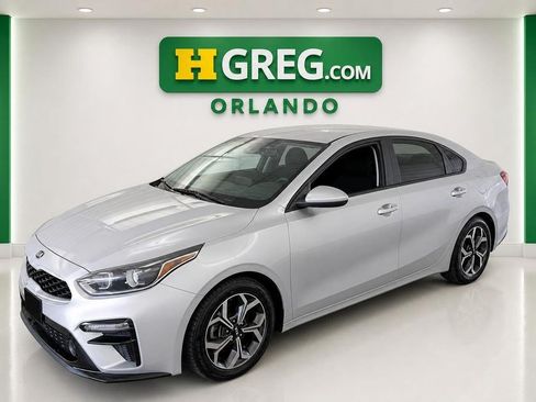 Used 2019 Kia Forte LXS FWD image 4