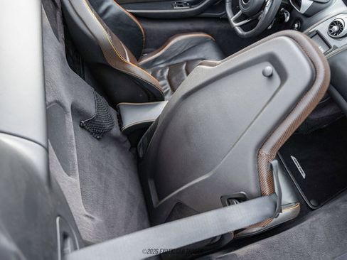Used 2013 McLaren MP4-12C Spider RWD image 45