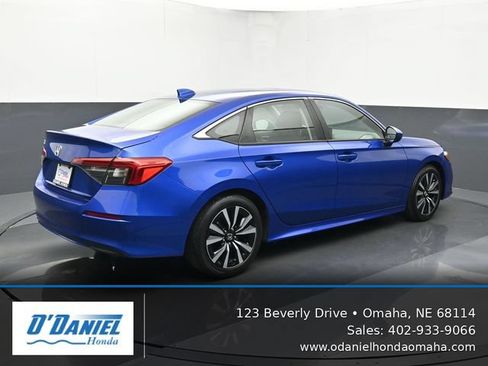 Used 2024 Honda Civic EX image 6