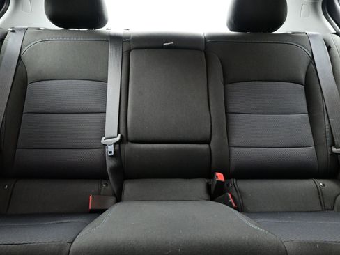 Used 2019 Chevrolet Cruze LT w/ Convenience Package image 15