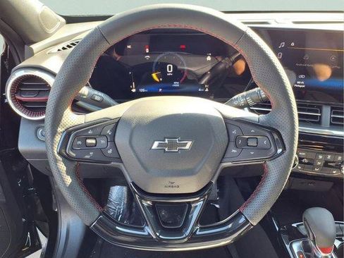New 2026 Chevrolet Trax RS w/ Driver Confidence Package FWD image 8