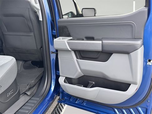 Used 2022 Ford F150 XLT w/ Equipment Group 302A High image 16