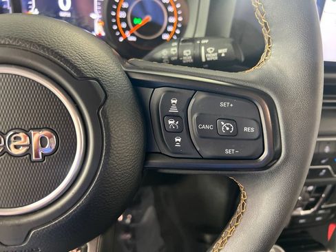 Used 2024 Jeep Wrangler Unlimited Sport AWD/4WD image 22