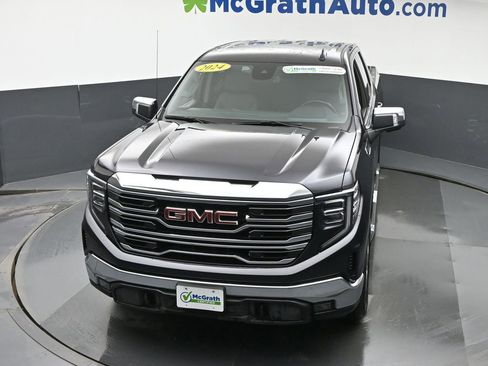 Used 2024 GMC Sierra 1500 SLT image 25