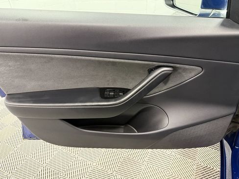 Used 2019 Tesla Model 3 Standard Range Plus RWD image 9