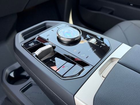 New 2026 BMW iX xDrive45 AWD/4WD image 26