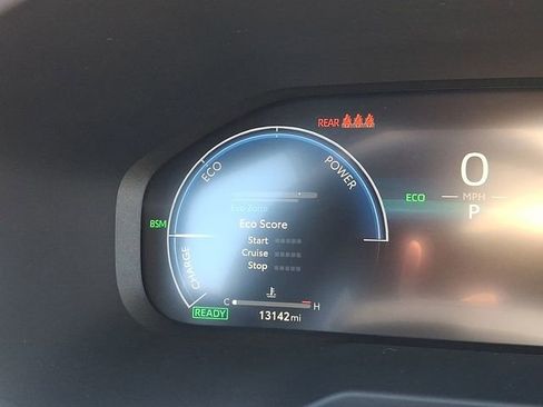 Used 2024 Toyota RAV4 XSE w/ Advanced Technology Package image 20