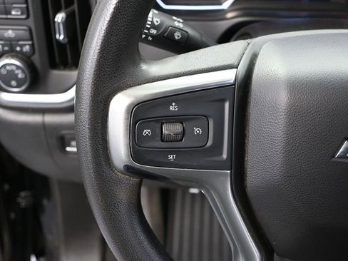 Used 2019 Chevrolet Silverado 1500 LT image 28