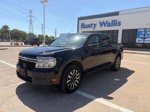 Used 2022 Ford Maverick Lariat w/ Lariat Luxury Package FWD image 2