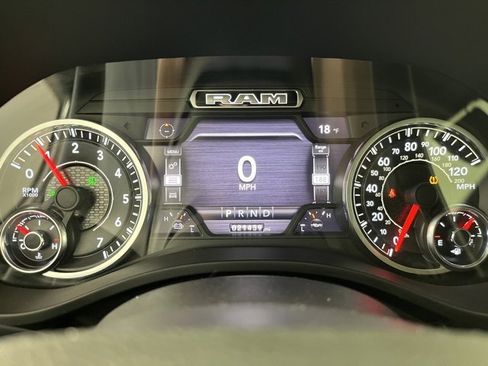 Used 2021 RAM 1500 Laramie image 24