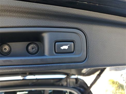 Used 2020 Honda Pilot EX-L image 10