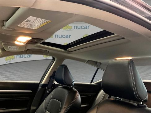 Used 2023 Nissan Altima 2.5 SL AWD/4WD image 19