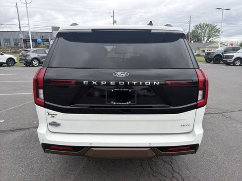 Certified 2025 Ford Expedition Max King Ranch AWD/4WD image 4