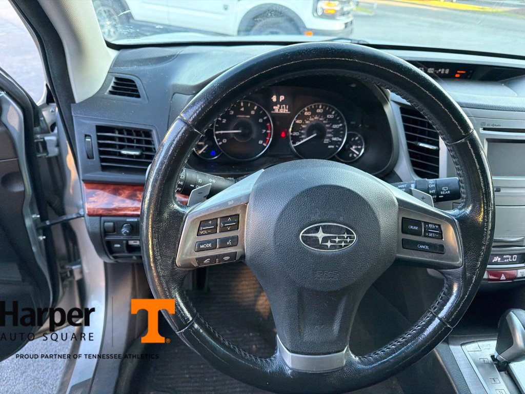 Used 2012 Subaru Outback 2.5i Limited w/ Moonroof Pkg AWD/4WD image 16