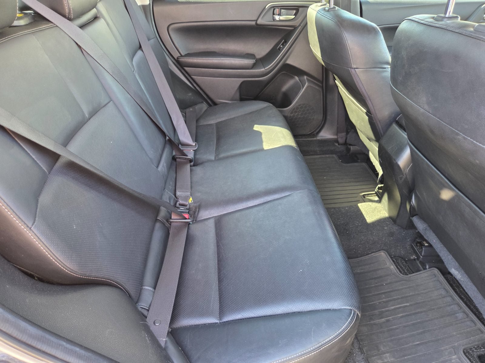 Used 2014 Subaru Forester 2.5i Limited w/ Protection Package #2 AWD/4WD image 14