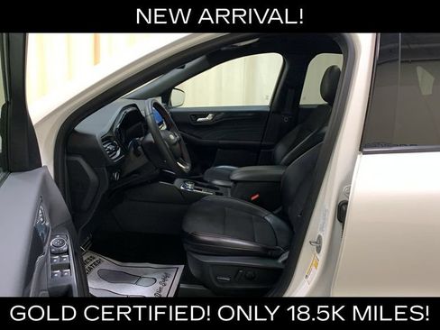 Used 2024 Ford Escape ST-Line w/ Tech Pack #1 AWD/4WD image 27