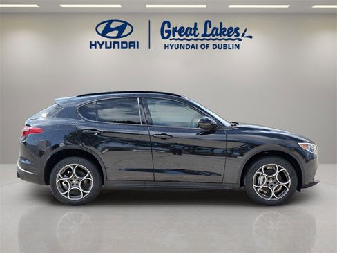 Used 2022 Alfa Romeo Stelvio Sprint image 6
