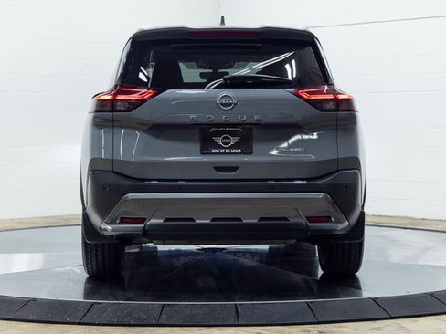 Used 2022 Nissan Rogue SL w/ SL Premium Package image 7