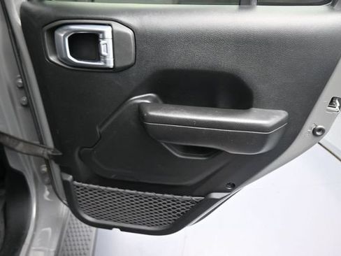 Used 2021 Jeep Wrangler Unlimited Sport AWD/4WD image 15