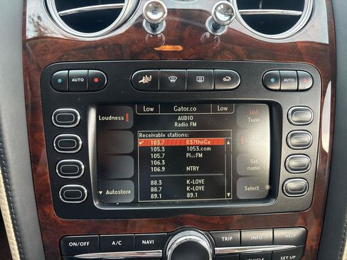 Used 2009 Bentley Flying Spur Flying Spur AWD/4WD image 11