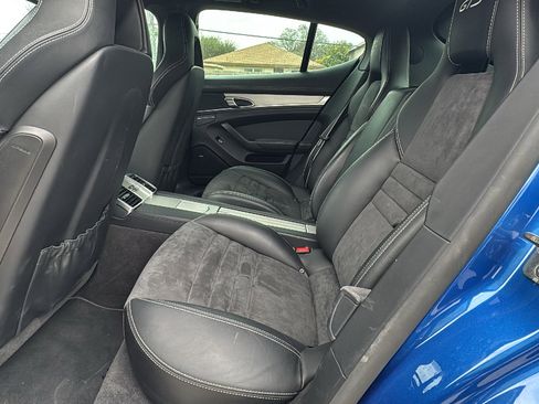 Used 2015 Porsche Panamera GTS image 15