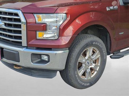 Used 2016 Ford F150 XLT w/ Equipment Group 301A Mid AWD/4WD image 10