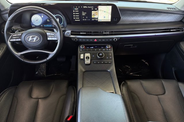 Used 2024 Hyundai Palisade Limited FWD image 16