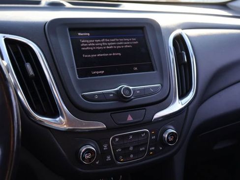 Used 2020 Chevrolet Equinox LT AWD/4WD image 9