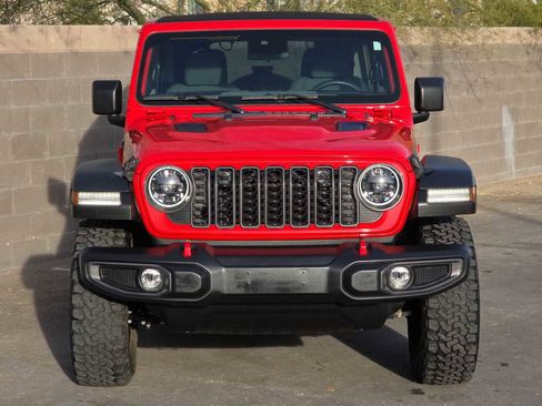 Certified 2024 Jeep Wrangler Unlimited Rubicon image 4