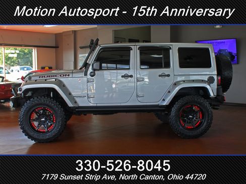 Used 2014 Jeep Wrangler Unlimited Rubicon image 7