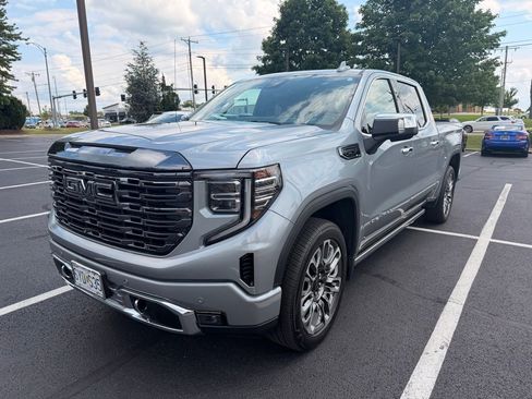 Used 2024 GMC Sierra 1500 Denali Ultimate AWD/4WD image 1