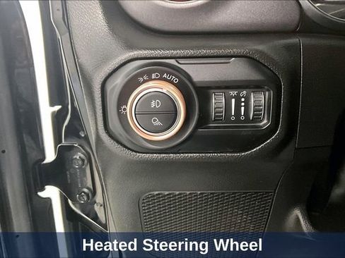 Used 2022 Jeep Gladiator Mojave w/ LED Lighting Group AWD/4WD image 23