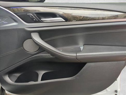 Used 2020 BMW X3 xDrive30i w/ Executive Package image 26